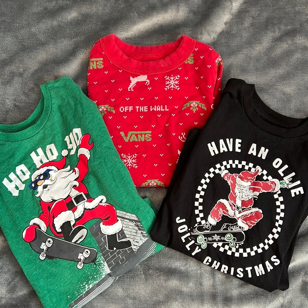 Vans & Holiday Time Christmas Santa Skateboarding lot of shirts size 6/7 & 8 EUC